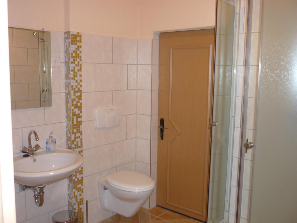 Hueblers-Schlafquartier Hotel Fürstenwalde Cameră foto